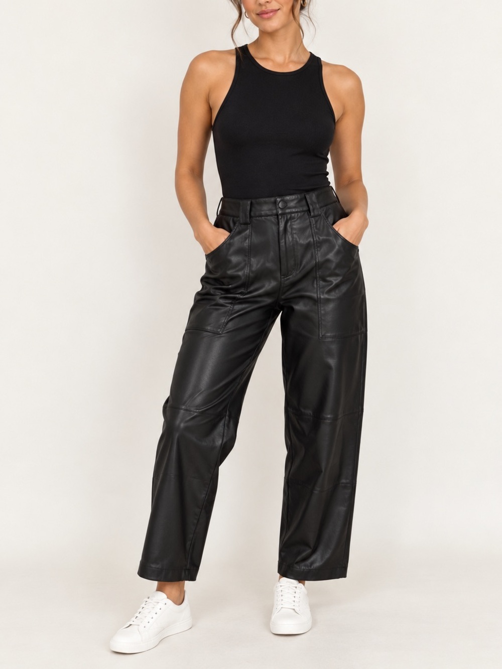 Express Black Vegan Leather High Rise Tapered Ankle Pants Size 4R EUC